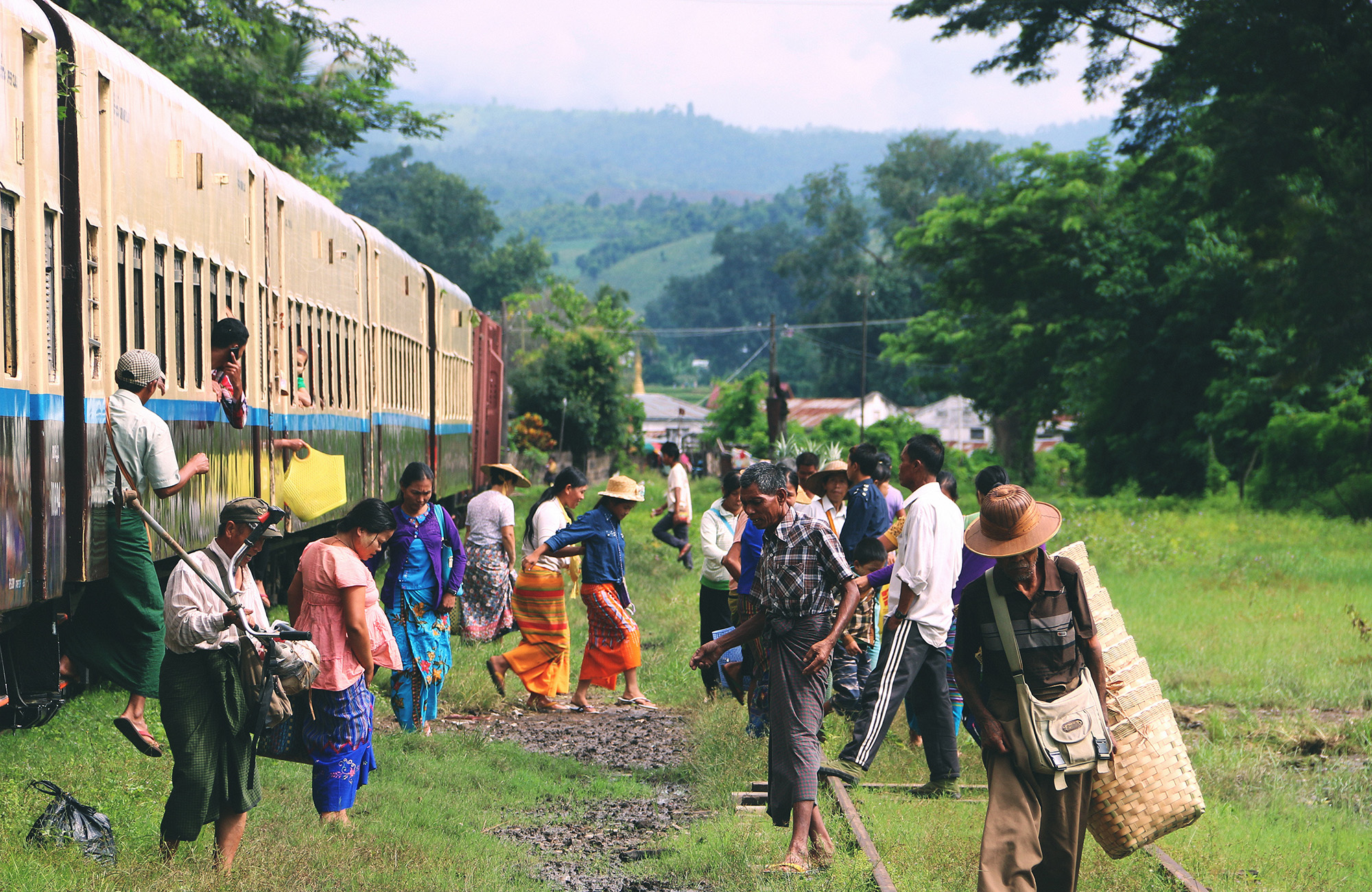 myanmar-burma-country-traintrack-people-cover