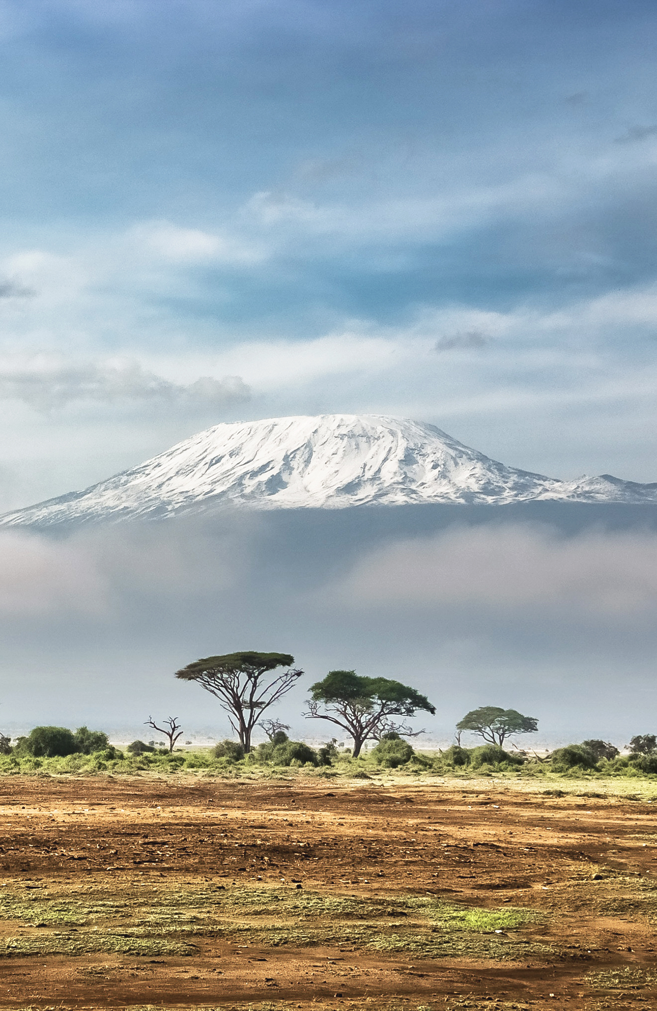 kilaminjaro-tanzania-africa-mountain-sidebar