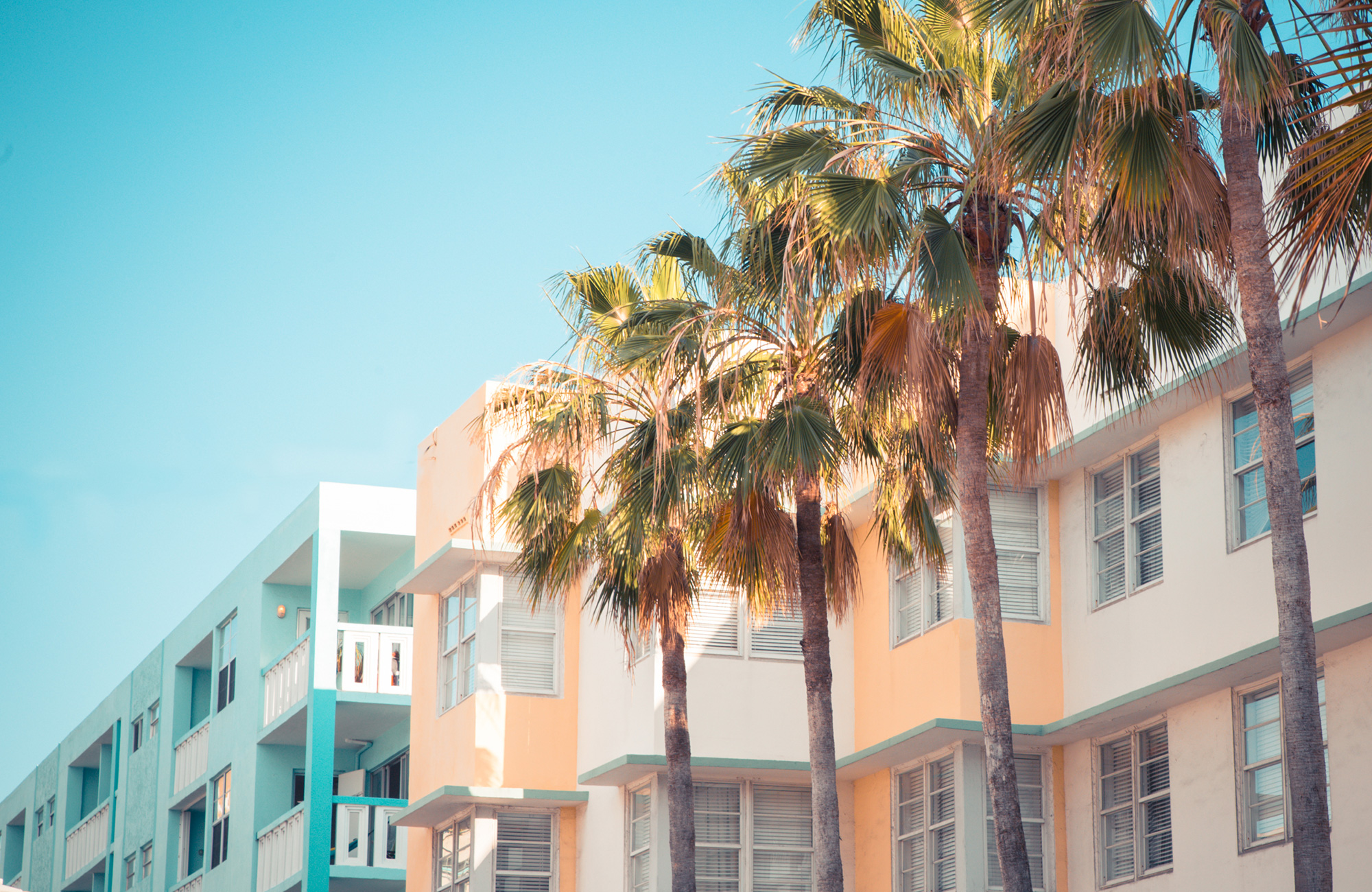 miami-art-deco-architecture-south-beach-cover