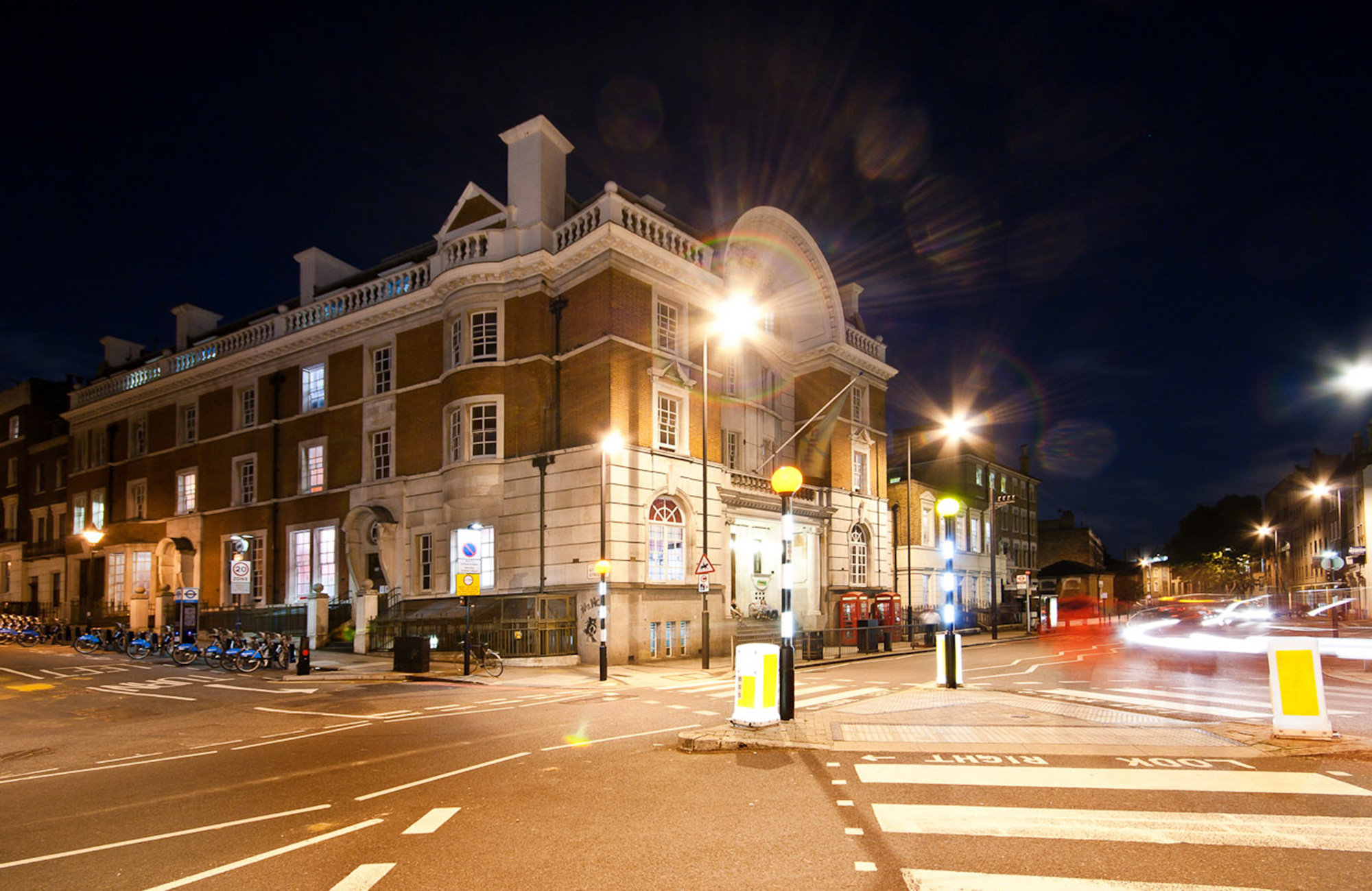 clink78-beautiful-18thC-listed-courthouse-6