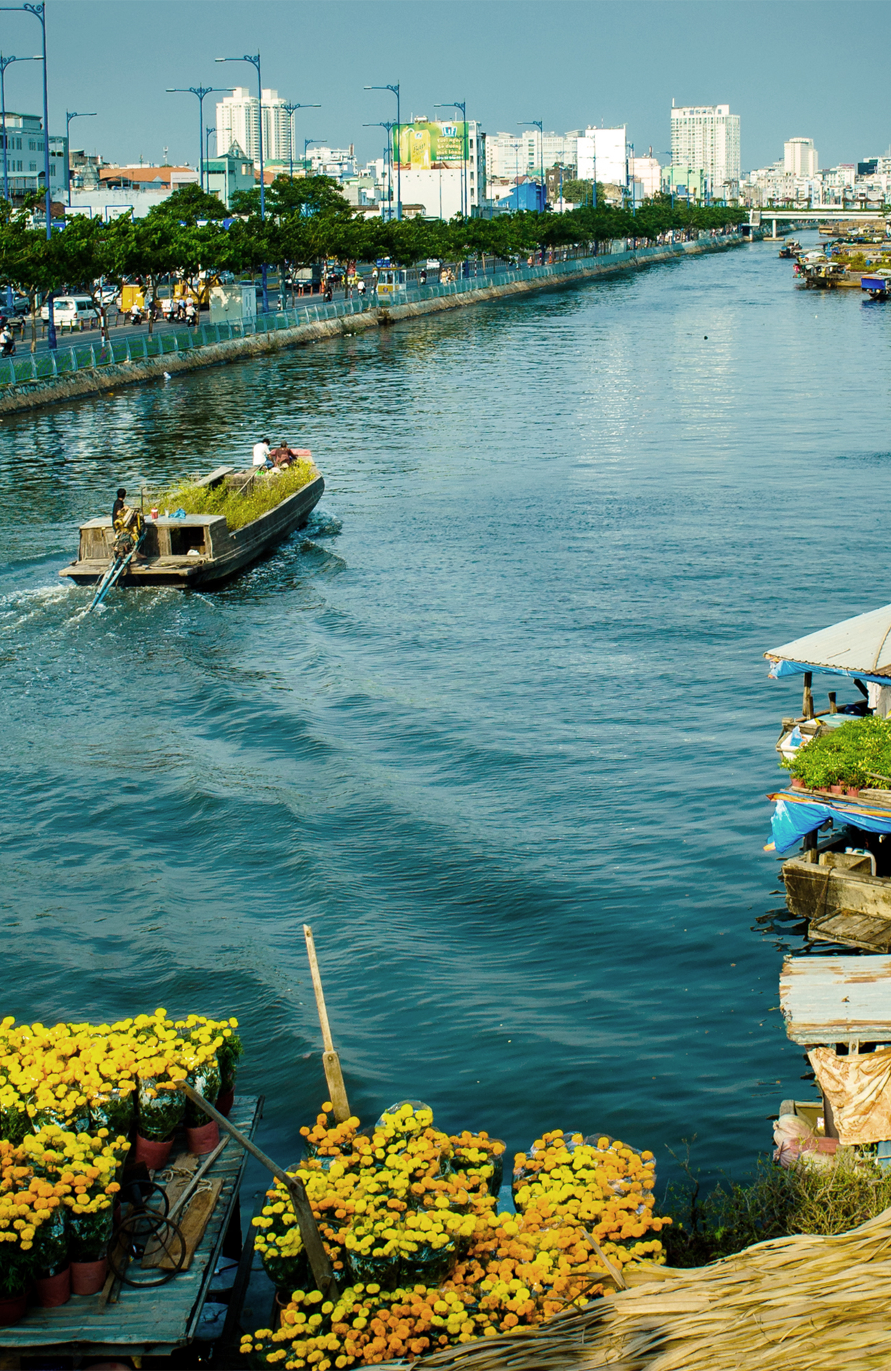 ho-chi-minh-city-vietnam-floating-flower-market-canal-sidebar