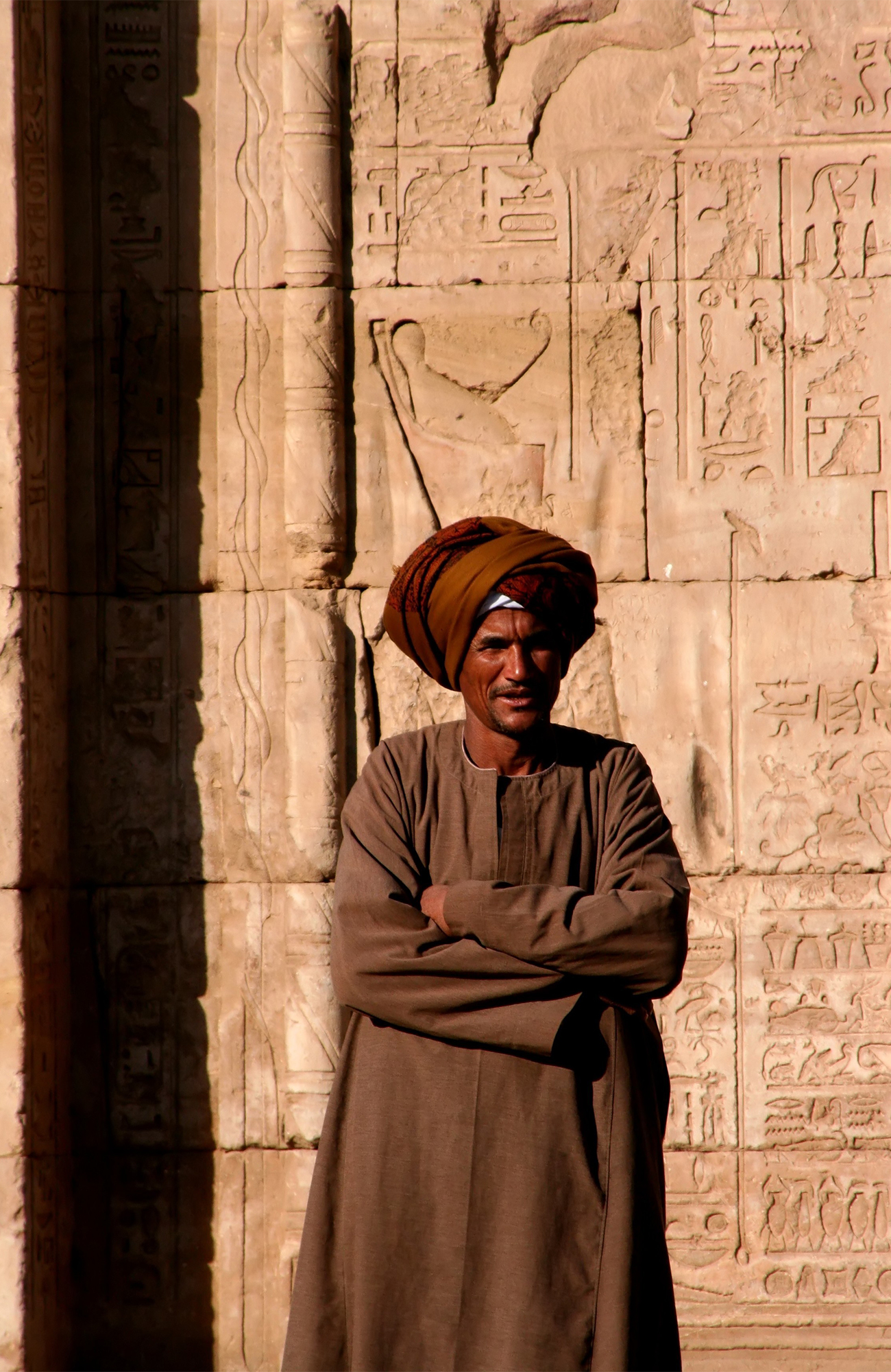 cairo-egypt-guard-temple-hieroglyphs-sidebar