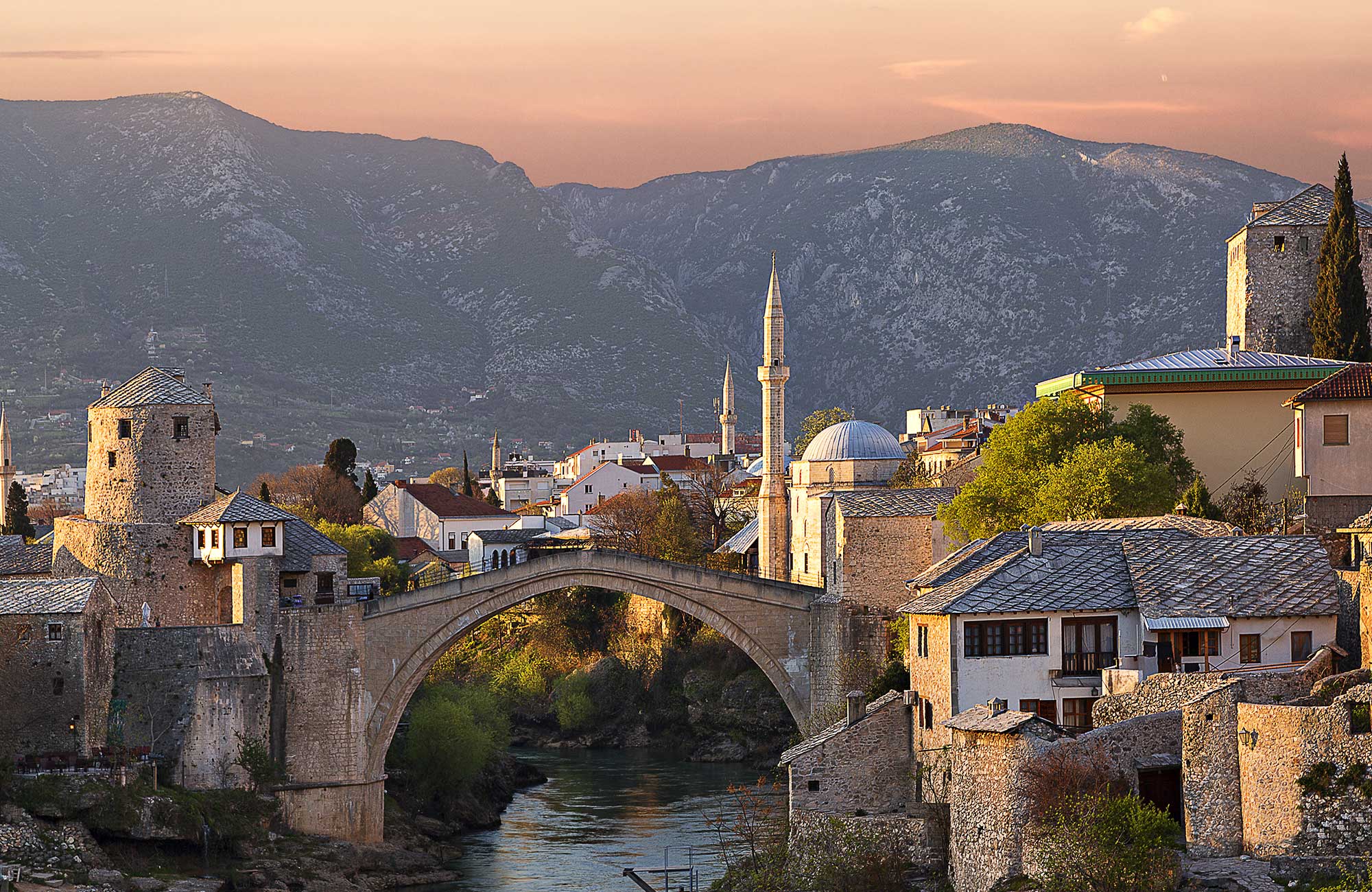 bosnia-and-herzegovina-mostar-mostar-bridge