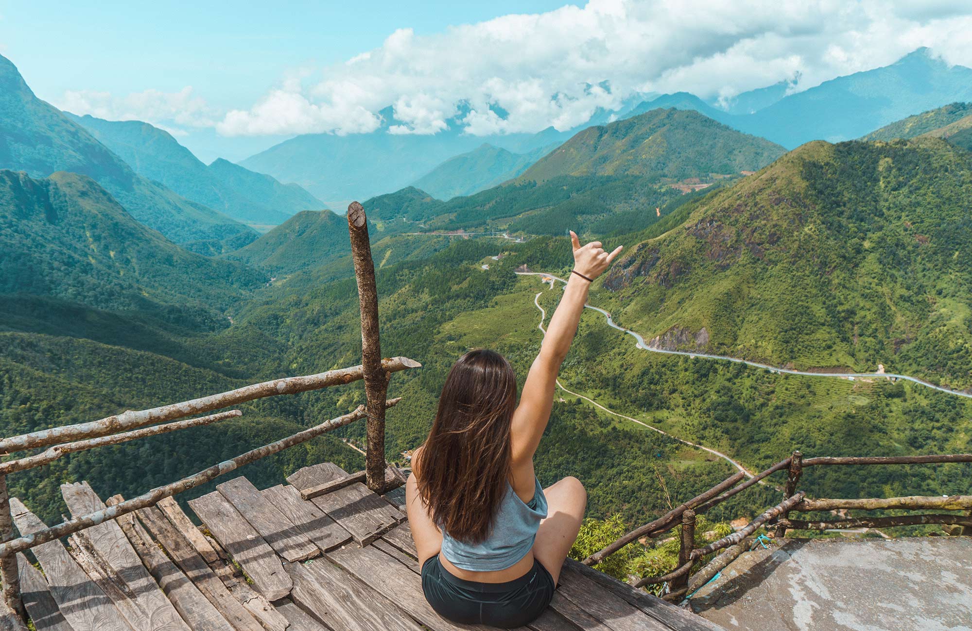 vietnam-tt-sapa-girl-planning-discount-cover