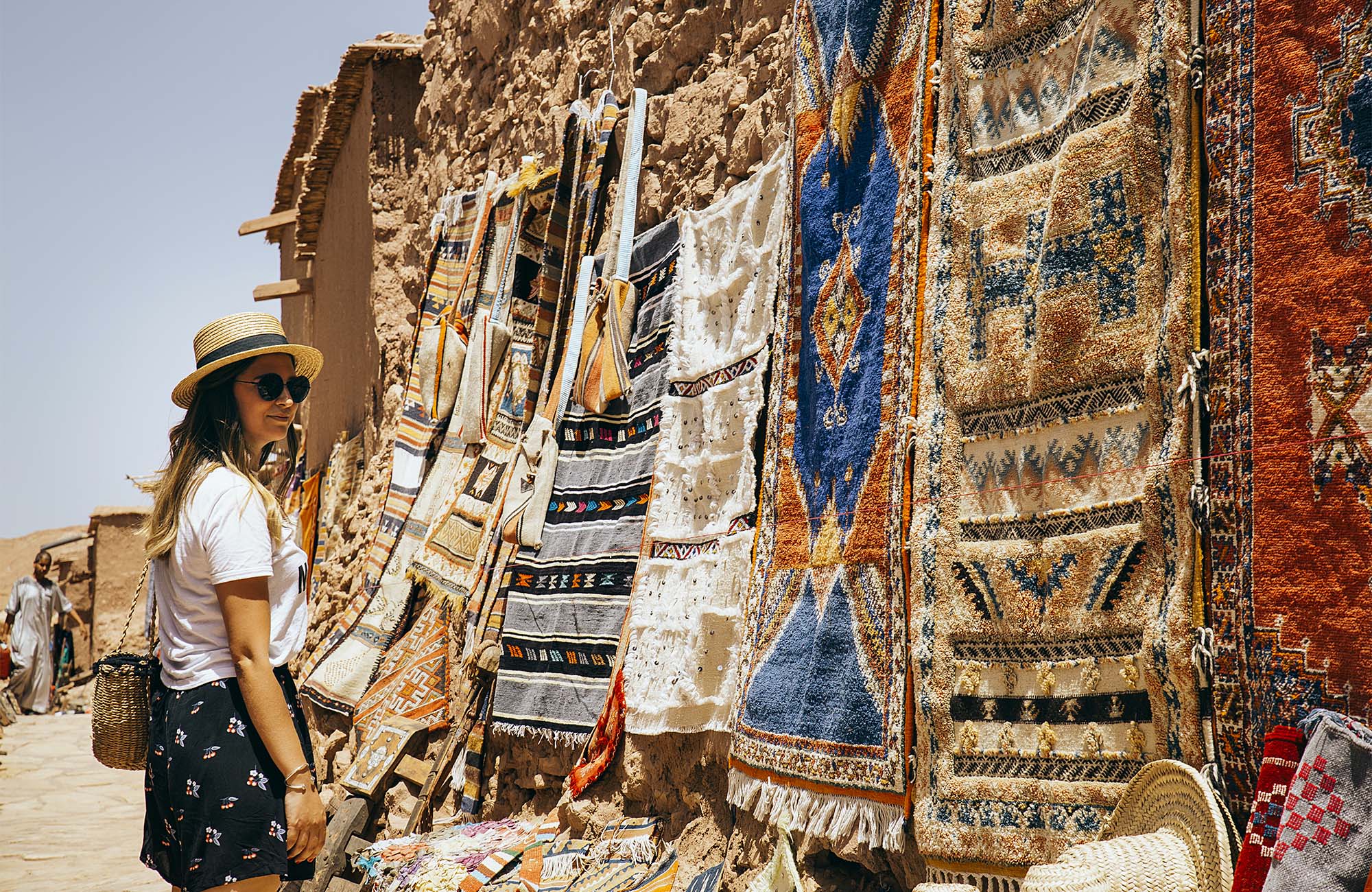 marrakesh-morocco-girl-market-carpets-cover