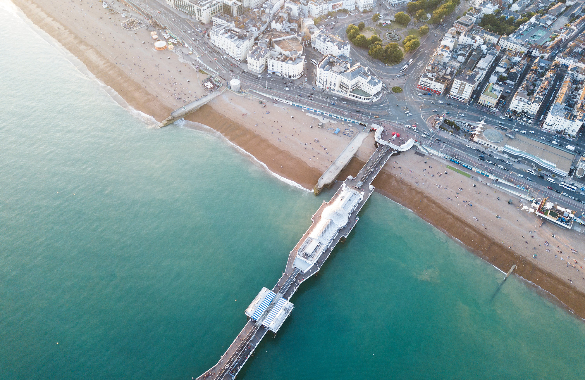 Bryggjan í Brighton séð frá lofti