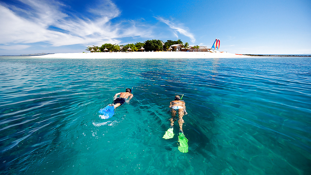 aaf_snorkelling1_1280x720