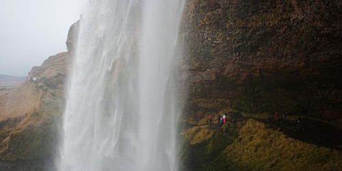 b89294f225fec98a637171472f952e5d